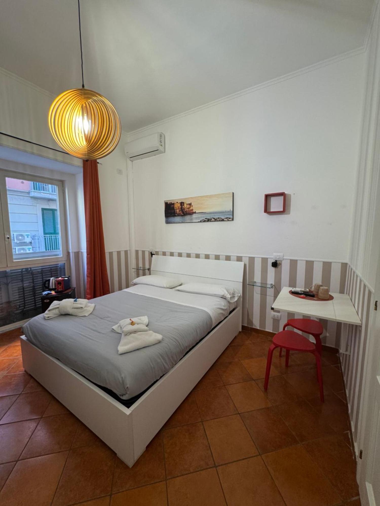 Napora Bed and Breakfast Neapel Exteriör bild
